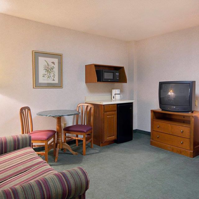 Elkins Inn & Suites ElkinsRandolph County Tourism